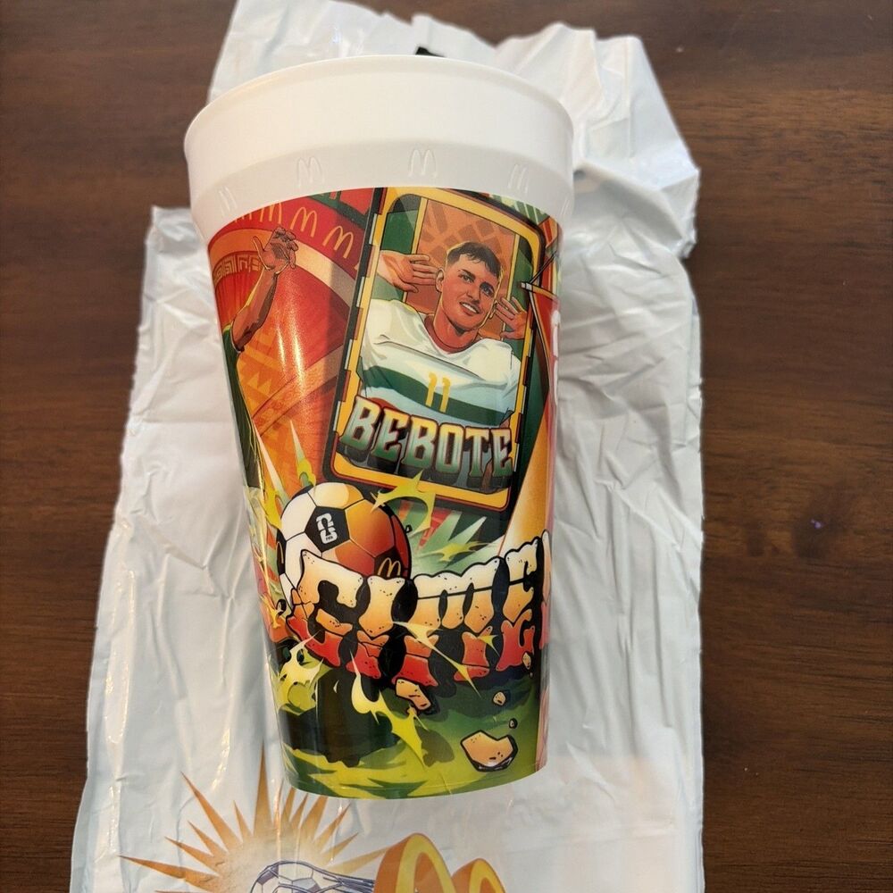 2026 McDonald's FIFA World Cup 26 Soccer Santiago Gimenez Mexico Collectible Cup